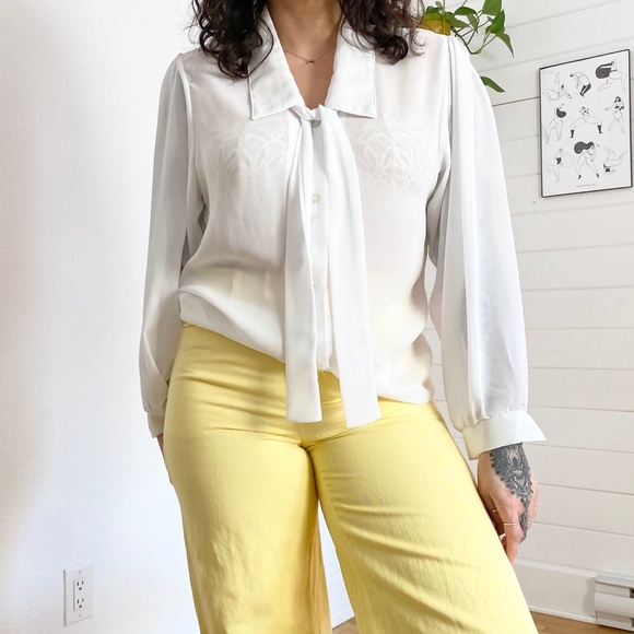Vintage Tops - Vintage semi sheer blouse